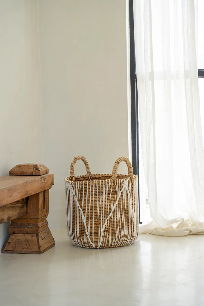 The Straight Stitched Macrame Basket - Medium