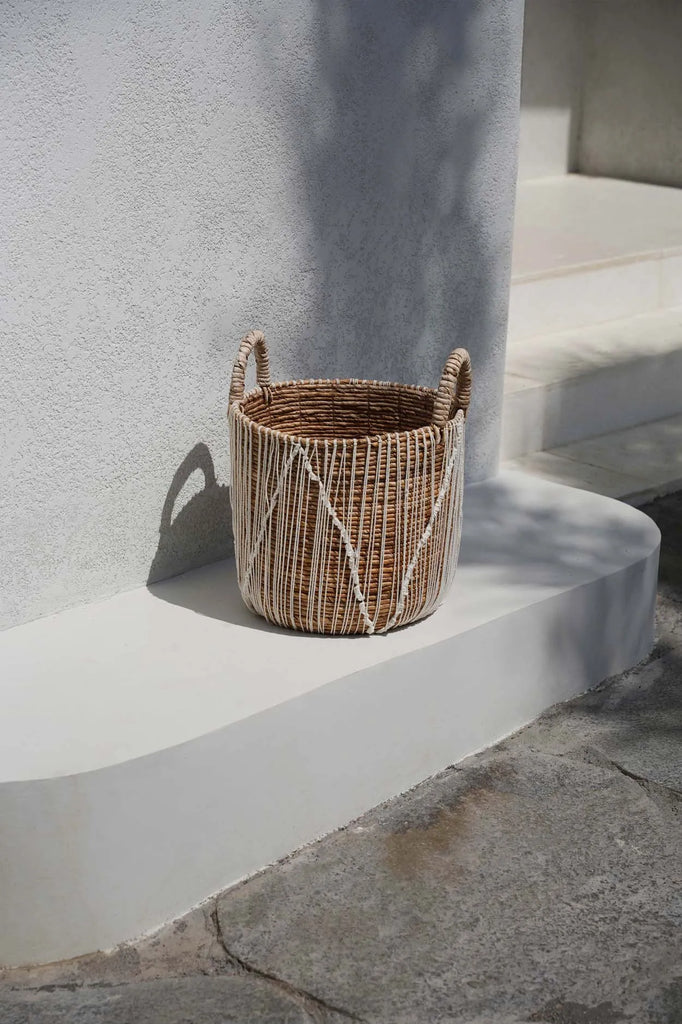 The Straight Stitched Macrame Basket - Large
