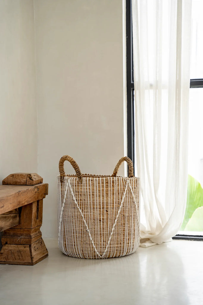 The Straight Stitched Macrame Basket - Large